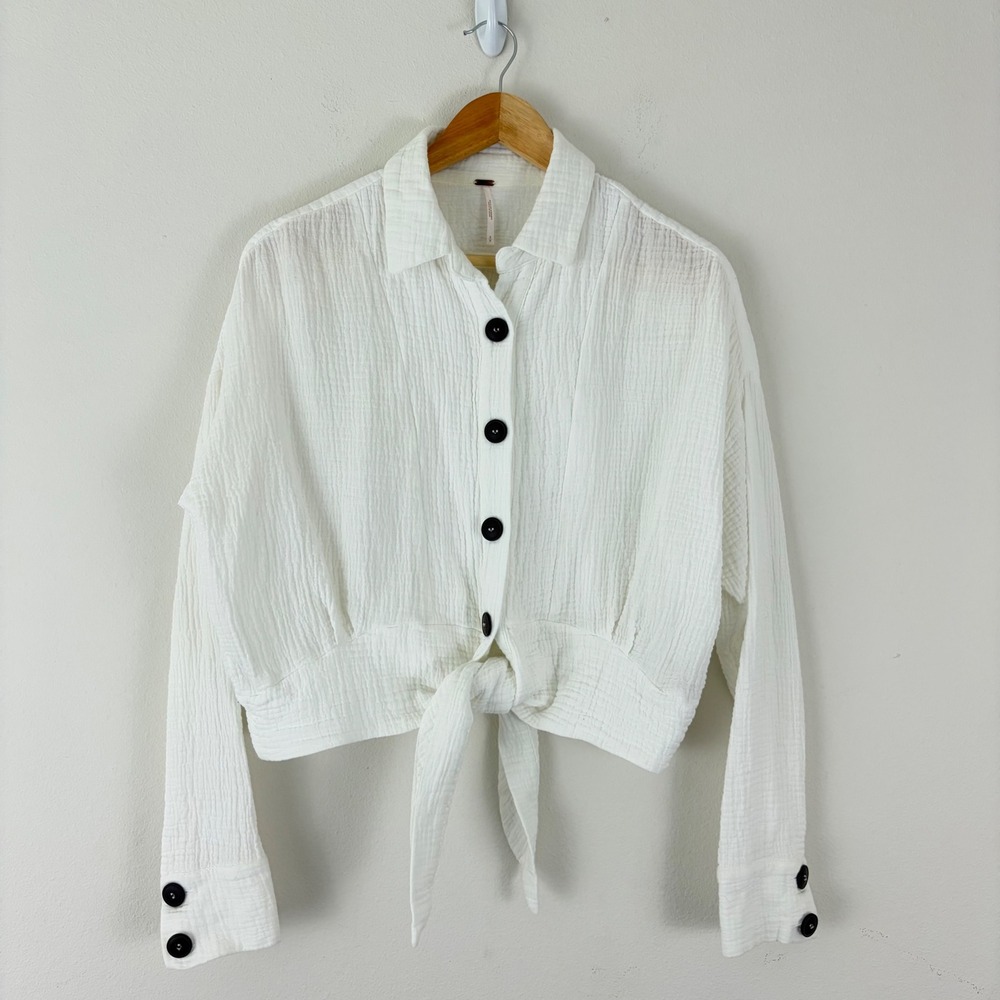 Free People Small White Cotton Gauze Boho Tie Front Cropped Button Down Shirt